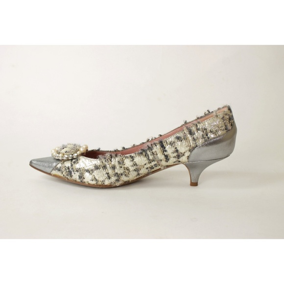 Moschino fuzzy diamond pearl pointed toe pumps - Picture 4 of 8